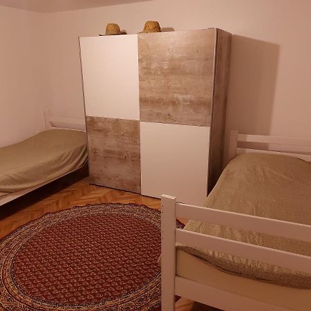 Djurdjevak Apartamento Valjevo Exterior foto