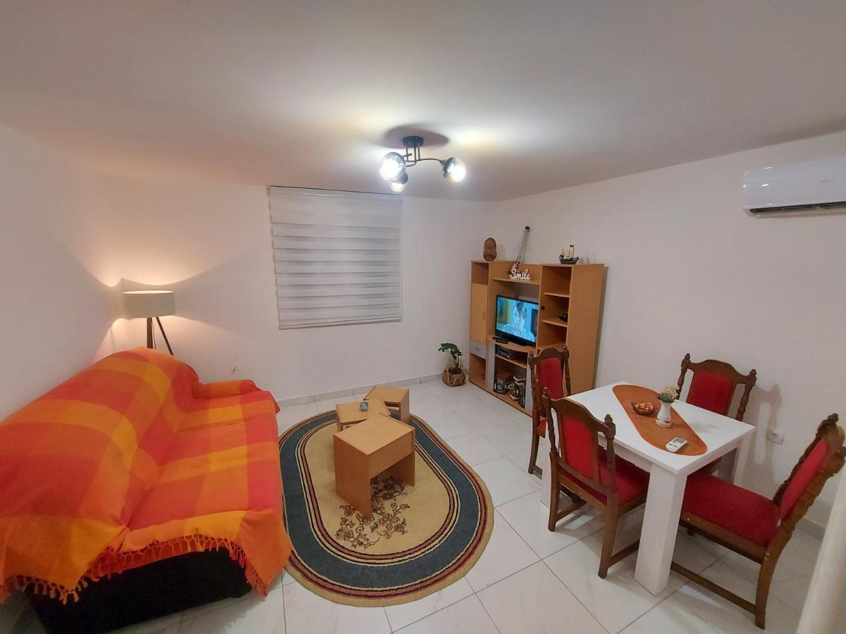 Djurdjevak Apartamento Valjevo Exterior foto